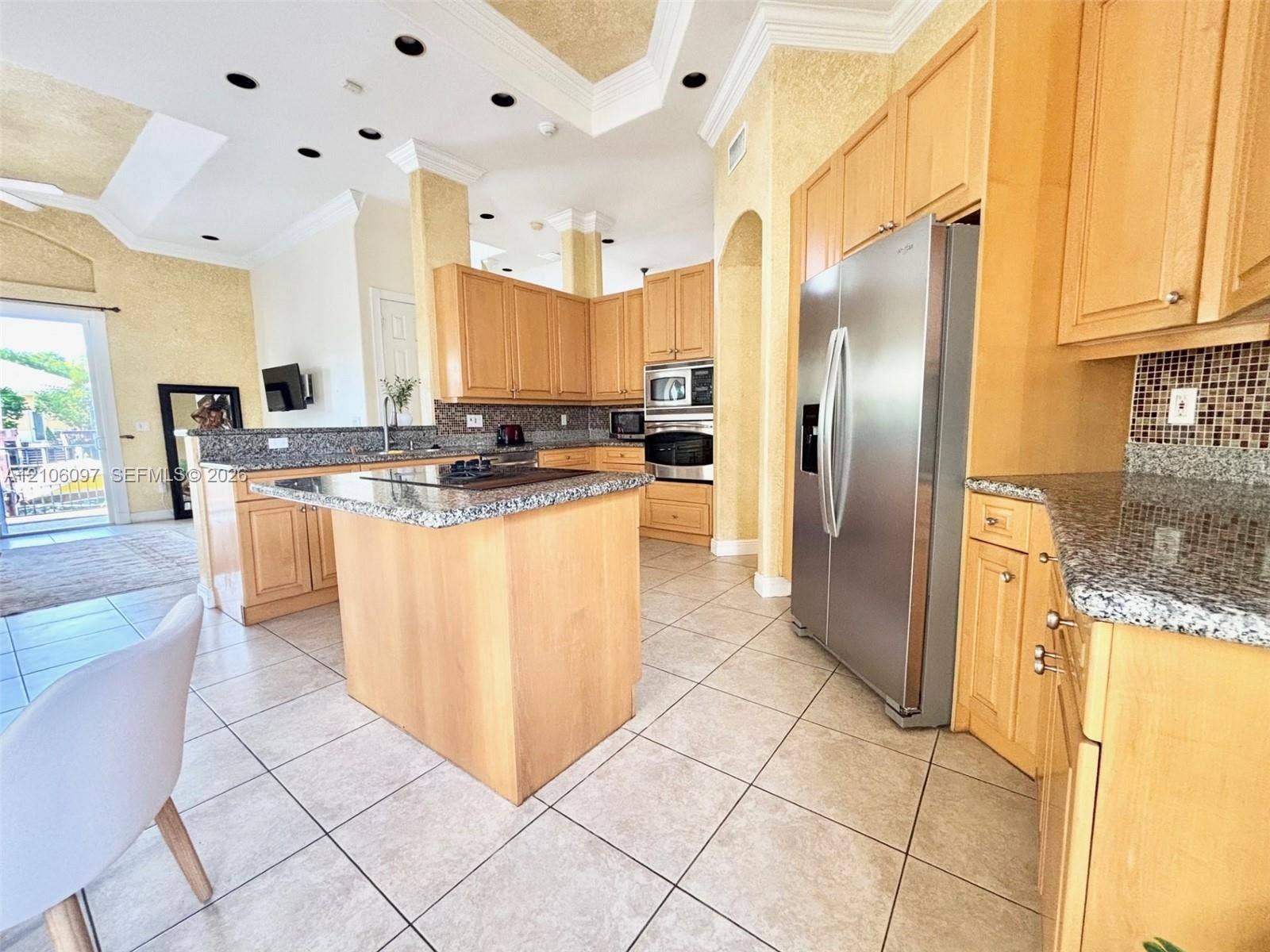 1141 Waterside Lane, Hollywood, FL 33019 Photo 24