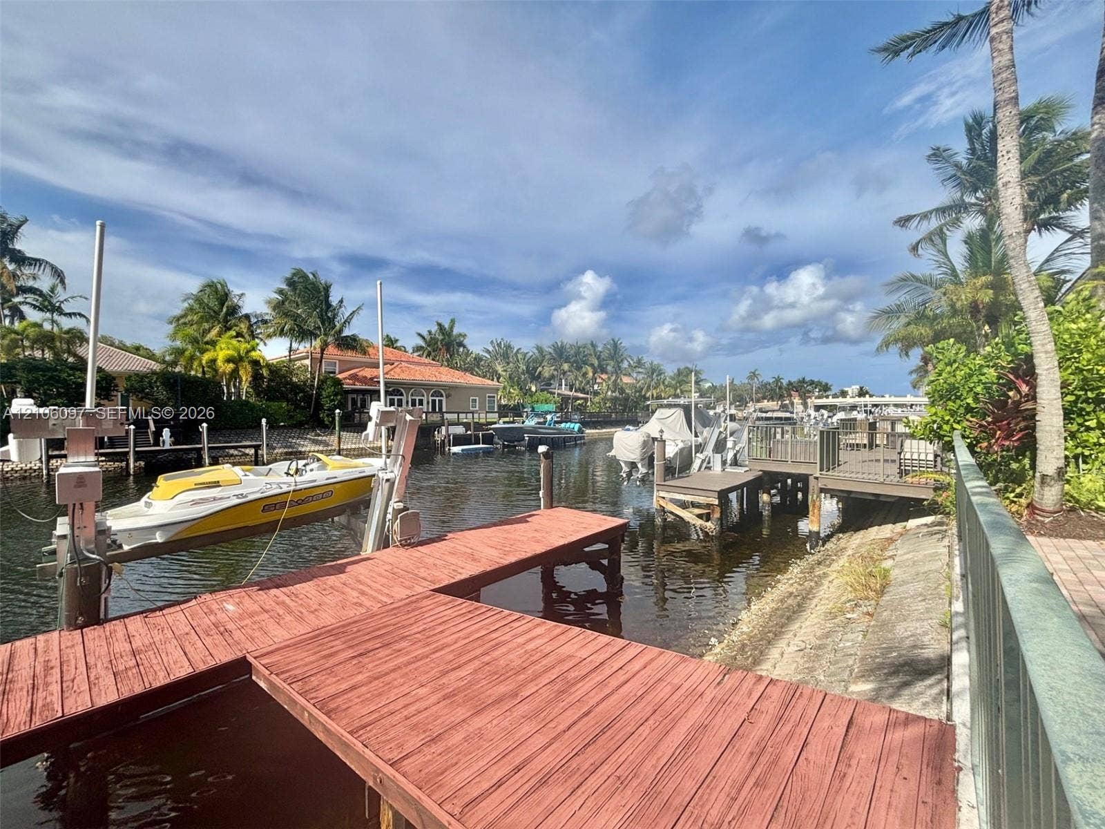 1141 Waterside Lane, Hollywood, FL 33019 Photo 1