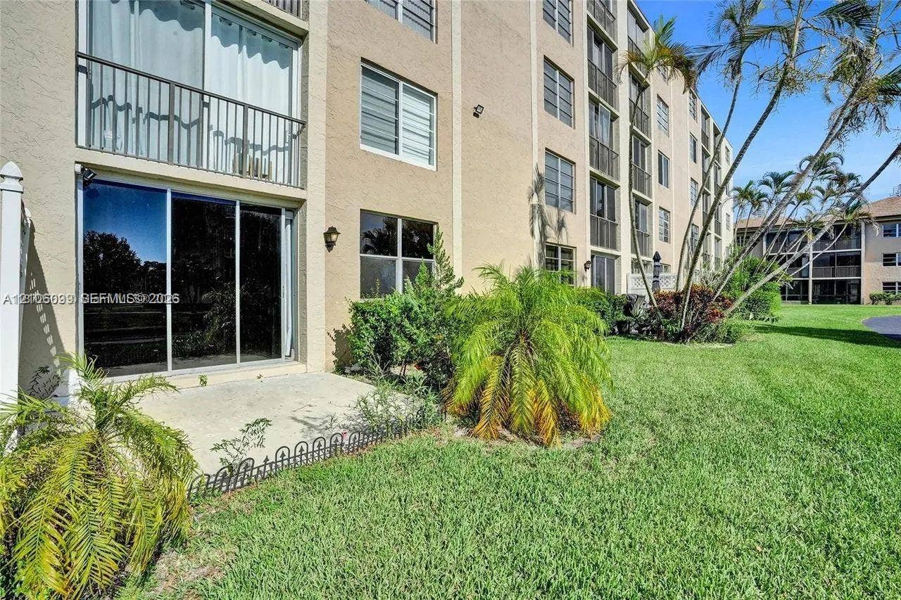 7840 NW 50th Street, #105, Lauderhill, FL 33351 Photo 16