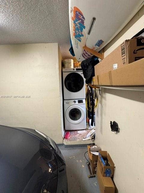 16284 SW 100th Terrace, Miami, FL 33196 Stacked high-efficiency front-load washer and dryer unit