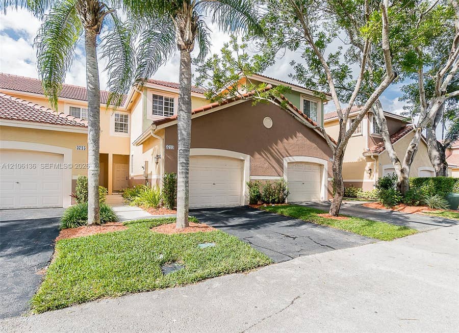 Property photo for 3713 San Simeon Circle, Weston, FL