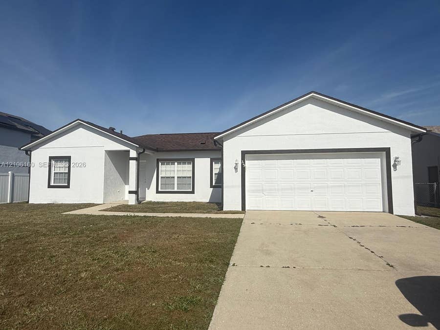 Property photo for 315 Edgewood Court, Kissimmee, FL