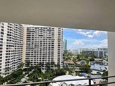 600 Three Islands Boulevard, #1113, Hallandale Beach, FL 33009 Photo 6