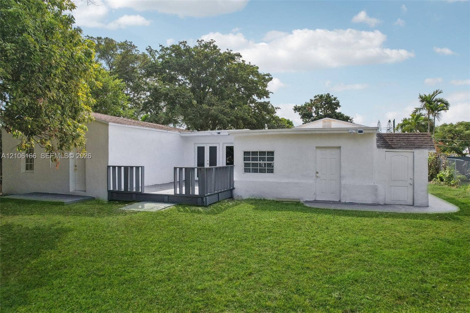 299 S Biscayne River Drive, Miami, FL 33169 Photo 29