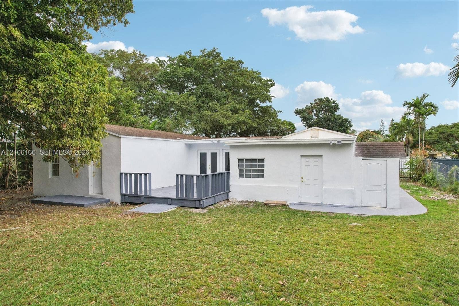 299 S Biscayne River Drive, Miami, FL 33169 Photo 21