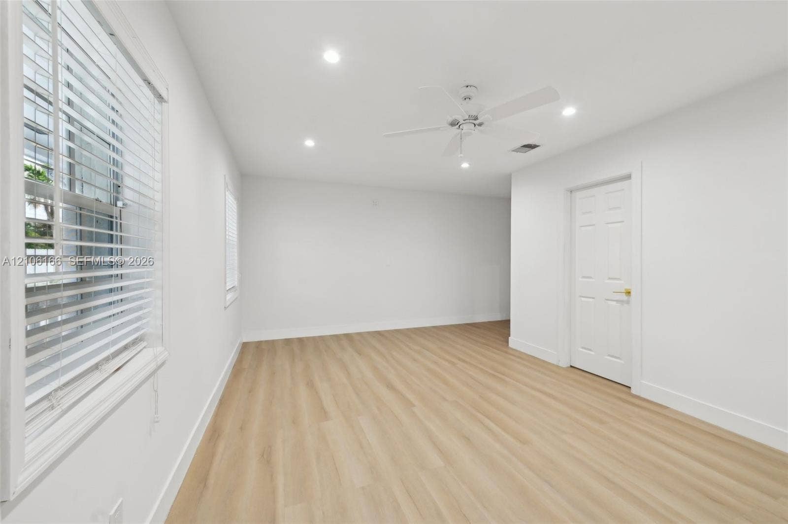 299 S Biscayne River Drive, Miami, FL 33169 Photo 18