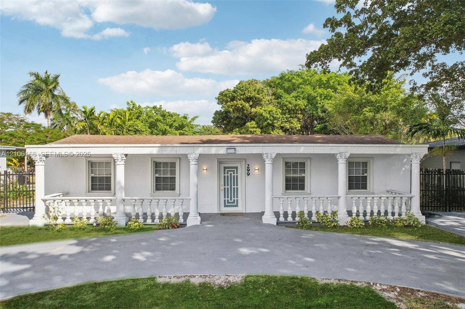 299 S Biscayne River Drive, Miami, FL 33169 Photo 28