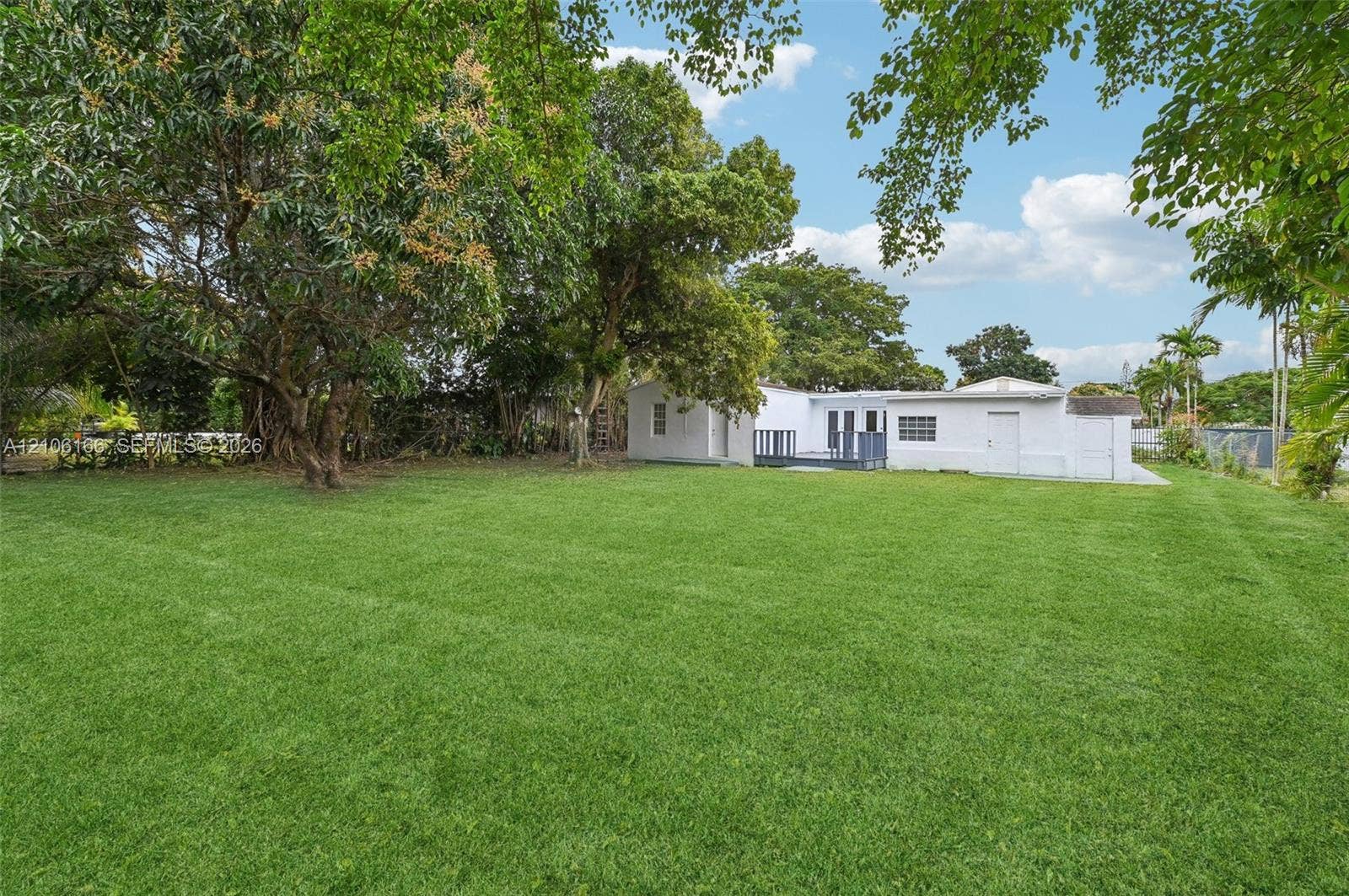 299 S Biscayne River Drive, Miami, FL 33169 Photo 26