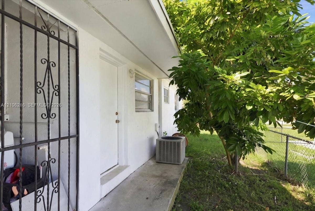 15741 NW 39th Court, #1, Miami Gardens, Miami Gardens, FL 33054 Photo 3