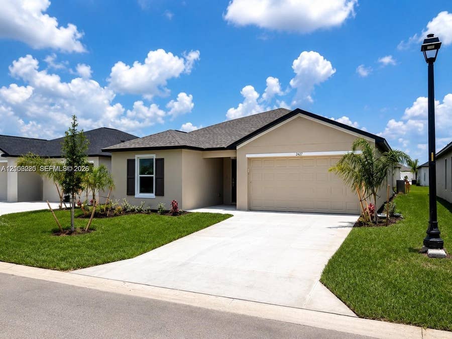 Property photo for 17610 Paradiso Way, #17610, North Fort Myers, FL