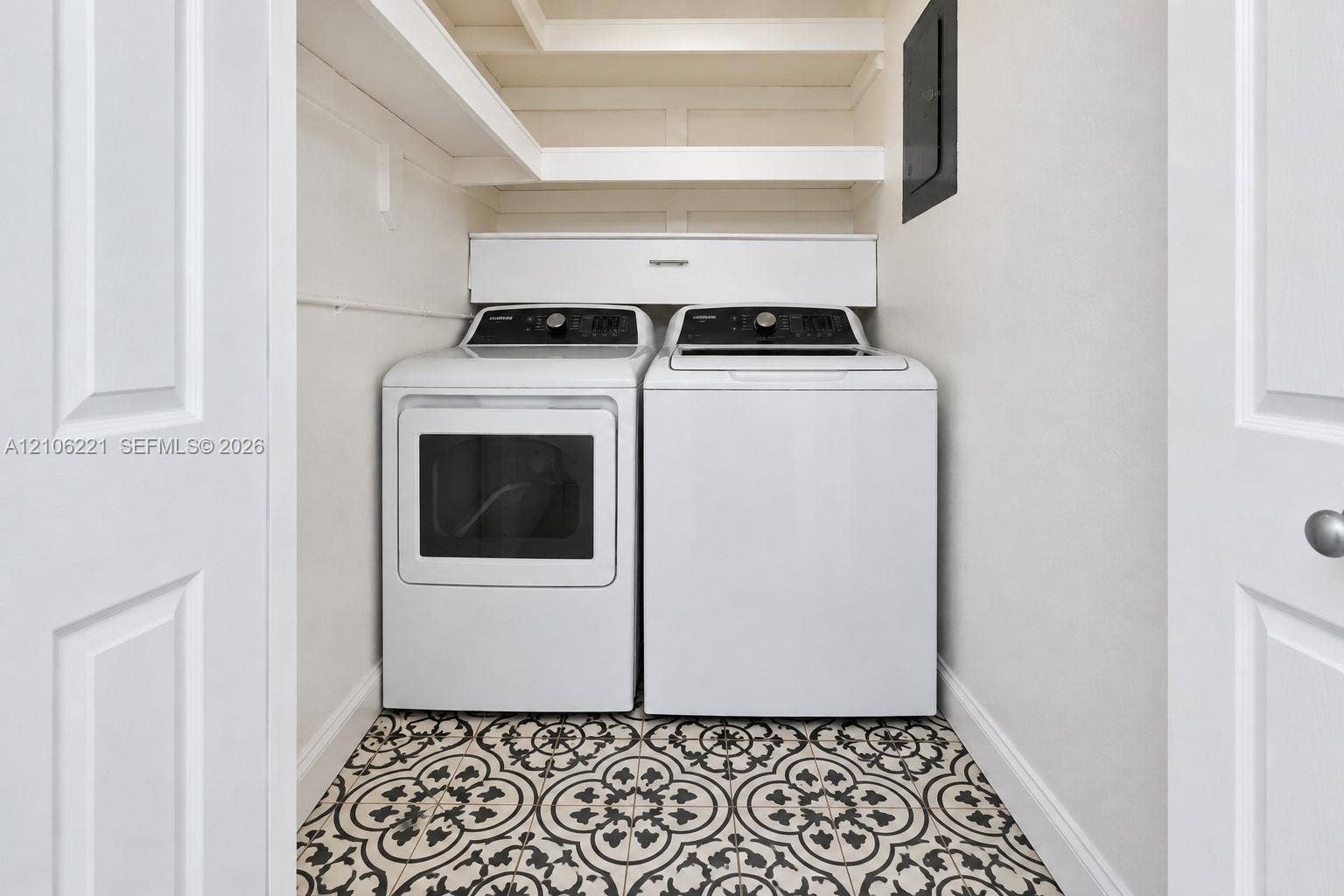 Private Laundry