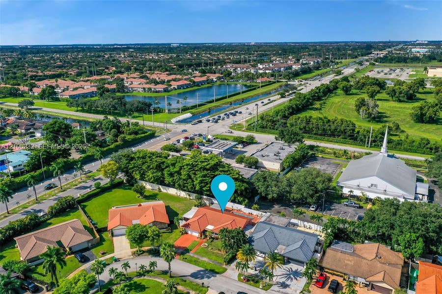 Property photo for 6537 NW 201st Terrace, Hialeah, FL