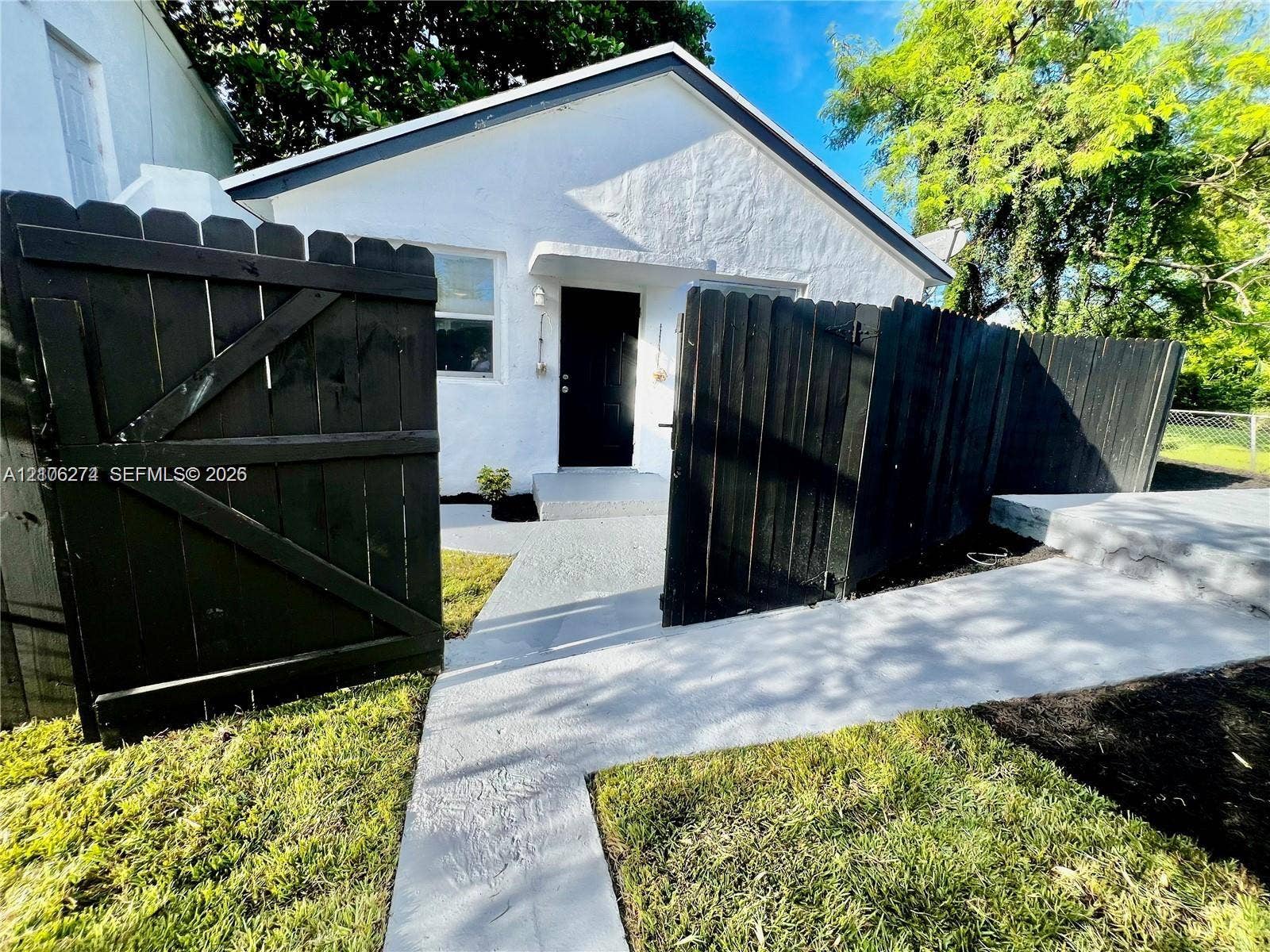 1601 NW 50th Street, Miami, FL 33142 UNIT 2