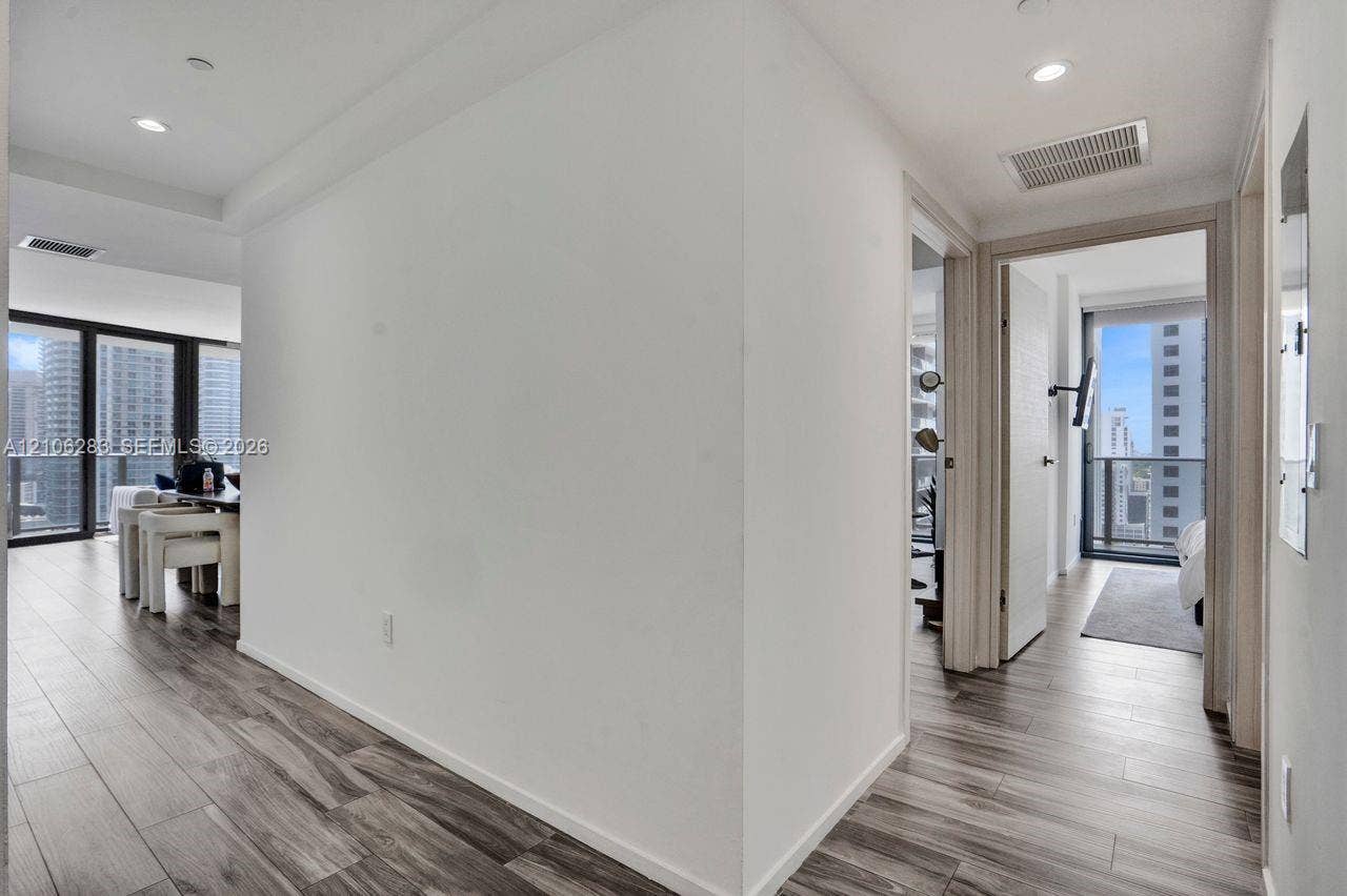 801 S Miami Avenue, #1801, Miami, FL 33130 Photo 19