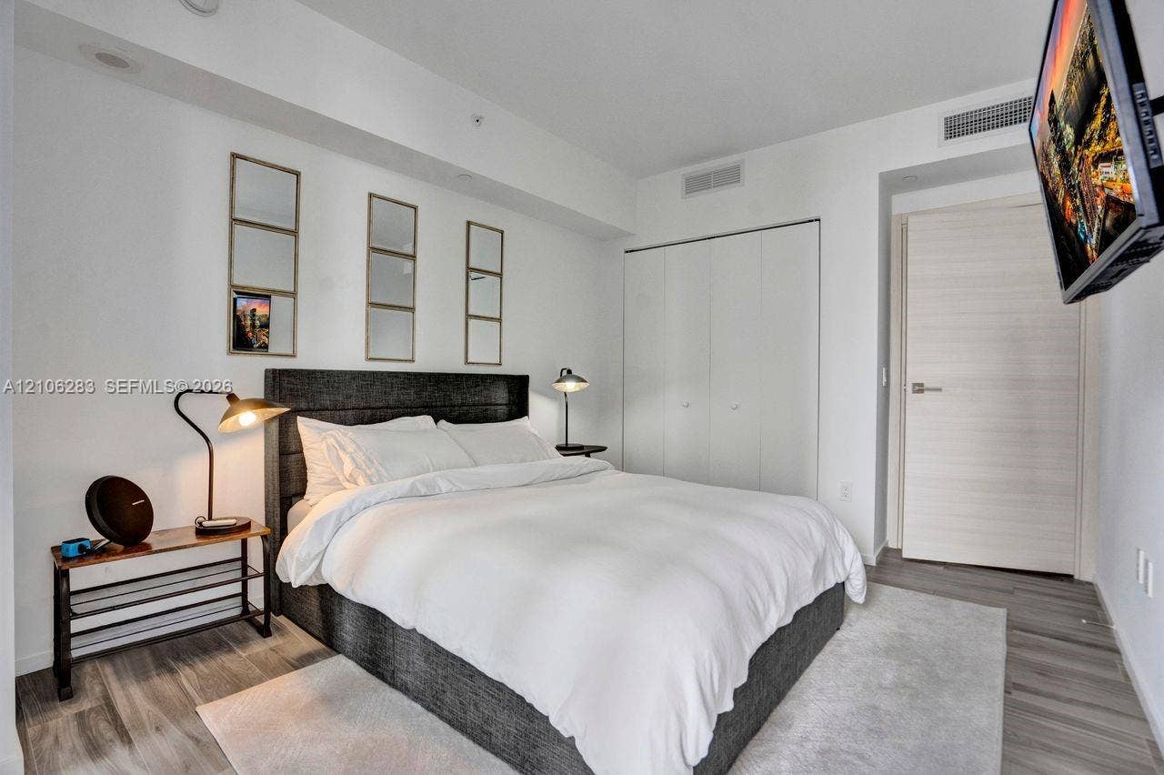 801 S Miami Avenue, #1801, Miami, FL 33130 Photo 24