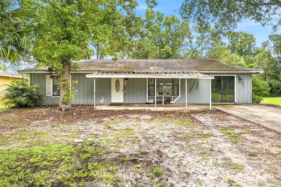 Property photo for 7904 James Road, Fort Pierce, FL