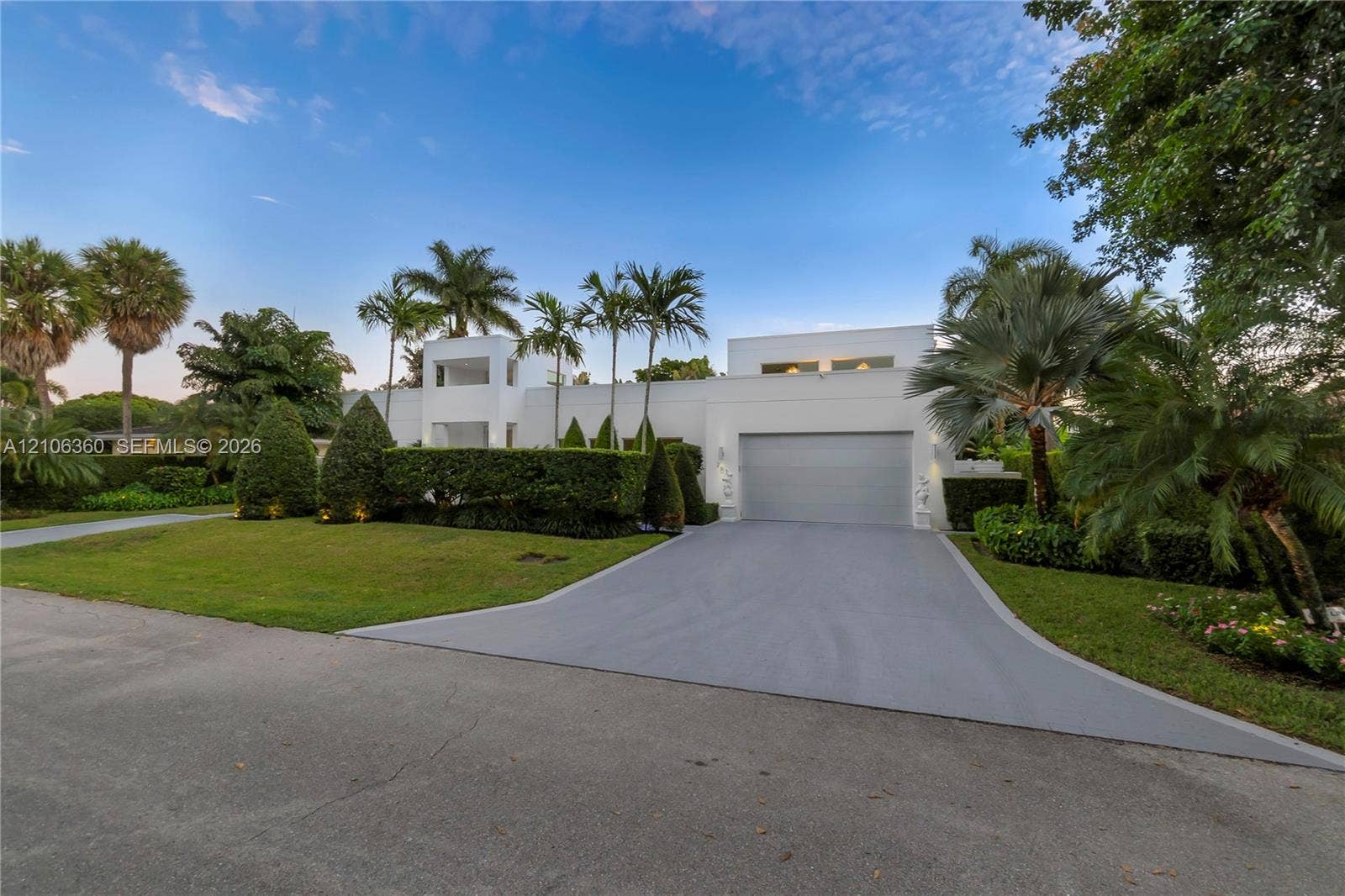 2632 NE 35th Drive, Fort Lauderdale, FL 33308 Photo 2