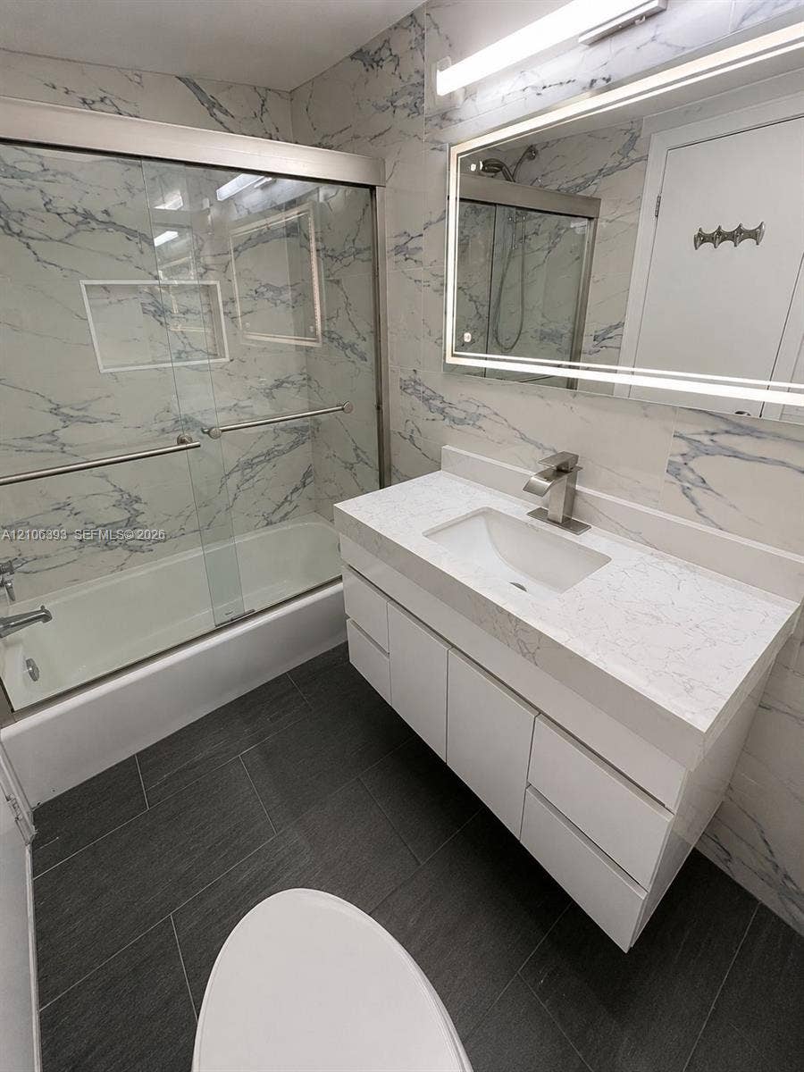 2750 NE 183rd Street, #2407, Aventura, FL 33160 Photo 10
