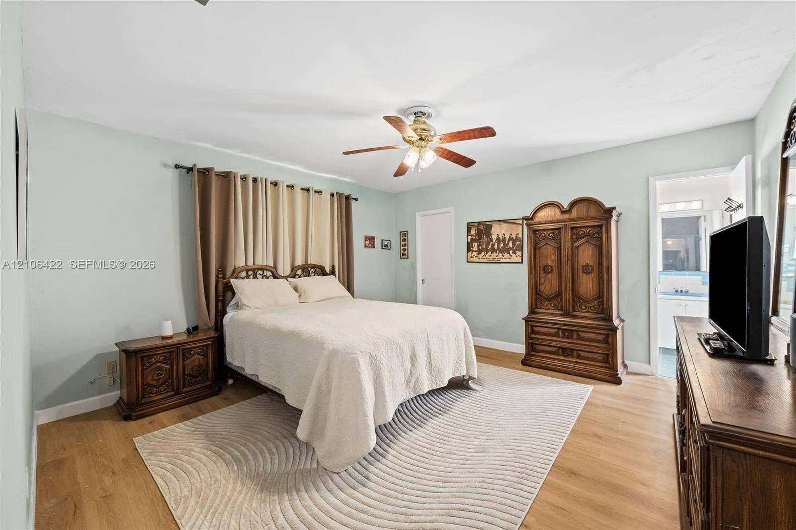 Primary bedroom