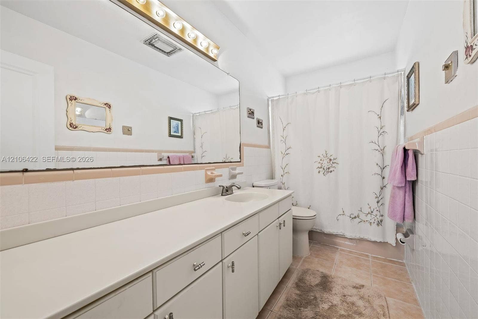 2nd Full Bathroom