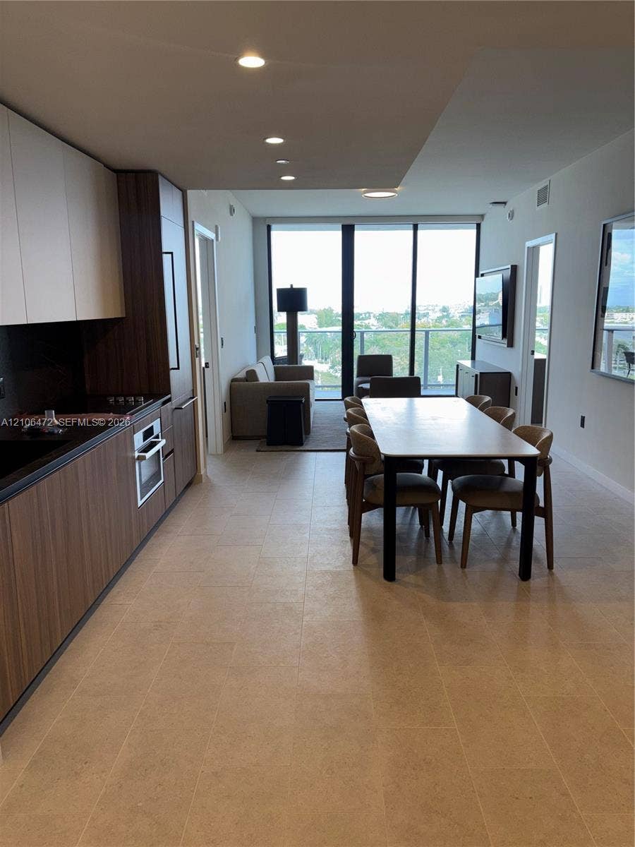 Property photo for 13899 Biscayne Boulevard, #907, Miami, FL