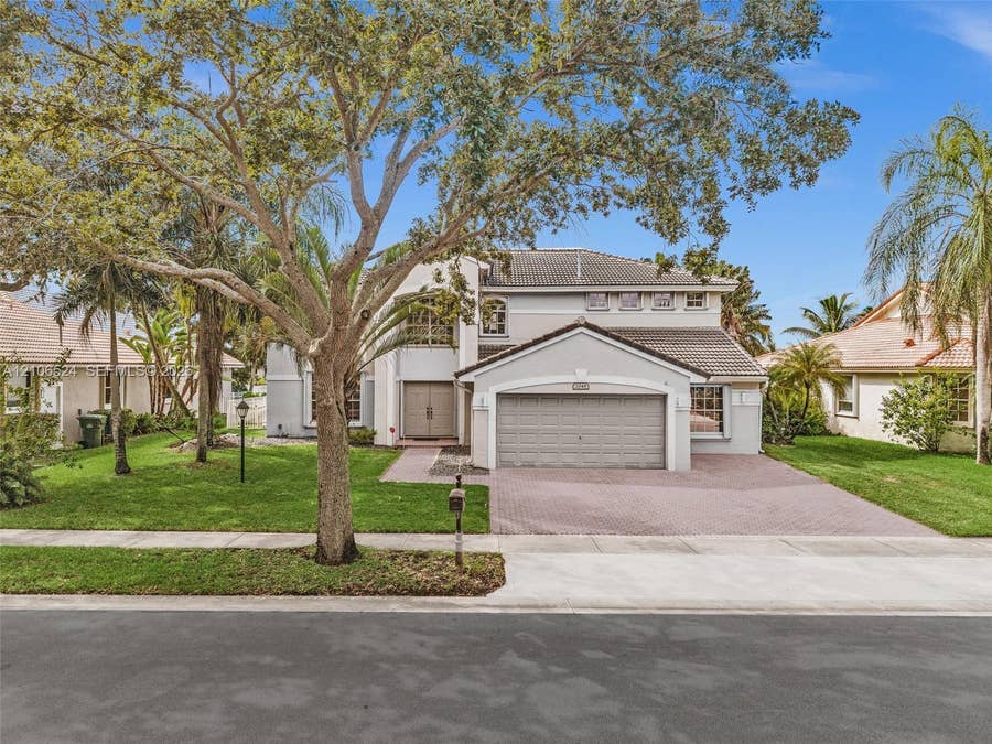 Property photo for 2048 NW 126th Avenue, Pembroke Pines, FL