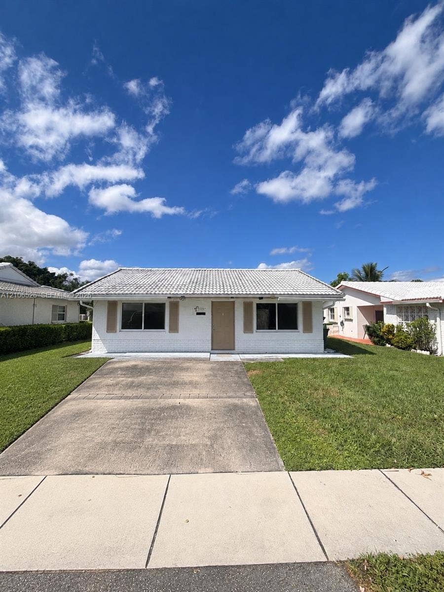 Property photo for 7501 NW 70th Avenue, Tamarac, FL