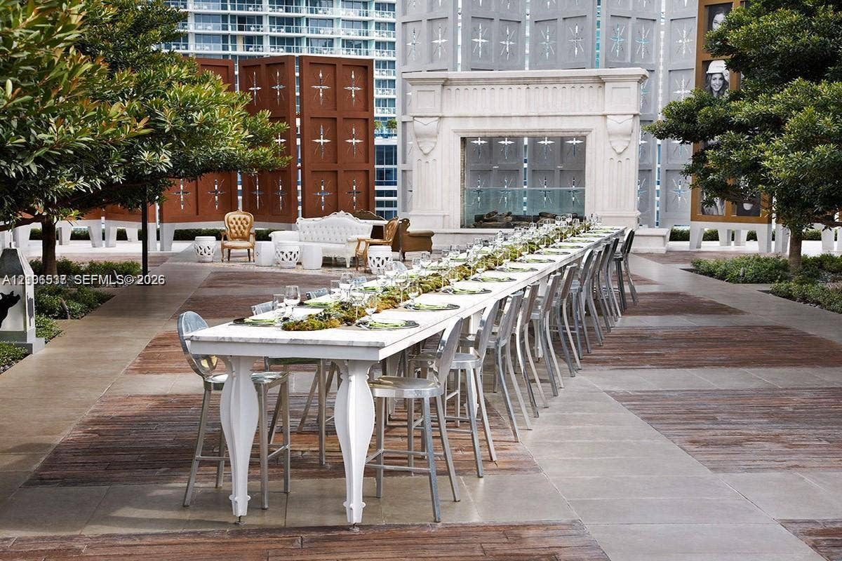 465 Brickell Avenue, #5203, Miami, FL 33131 Photo 49