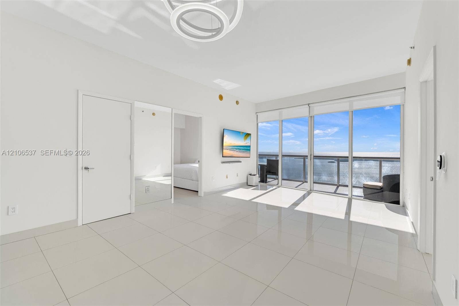 465 Brickell Avenue, #5203, Miami, FL 33131 Photo 17