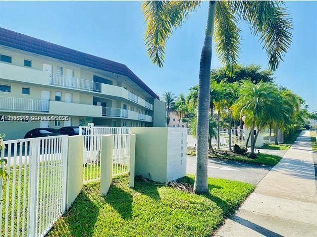 Property photo for 18901 NE 14th Avenue, #101, Miami, FL