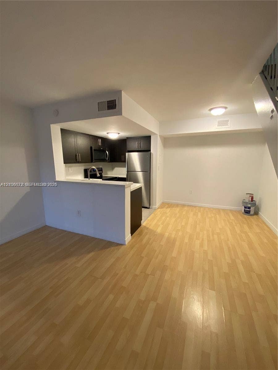 670 NW 85th Place, #11-205, Miami, Miami, FL 33126 Photo 3