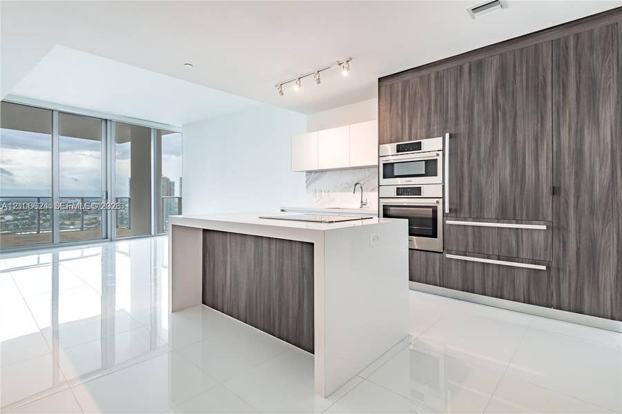 Property photo for 851 NE 1st Avenue, #2100, Miami, FL