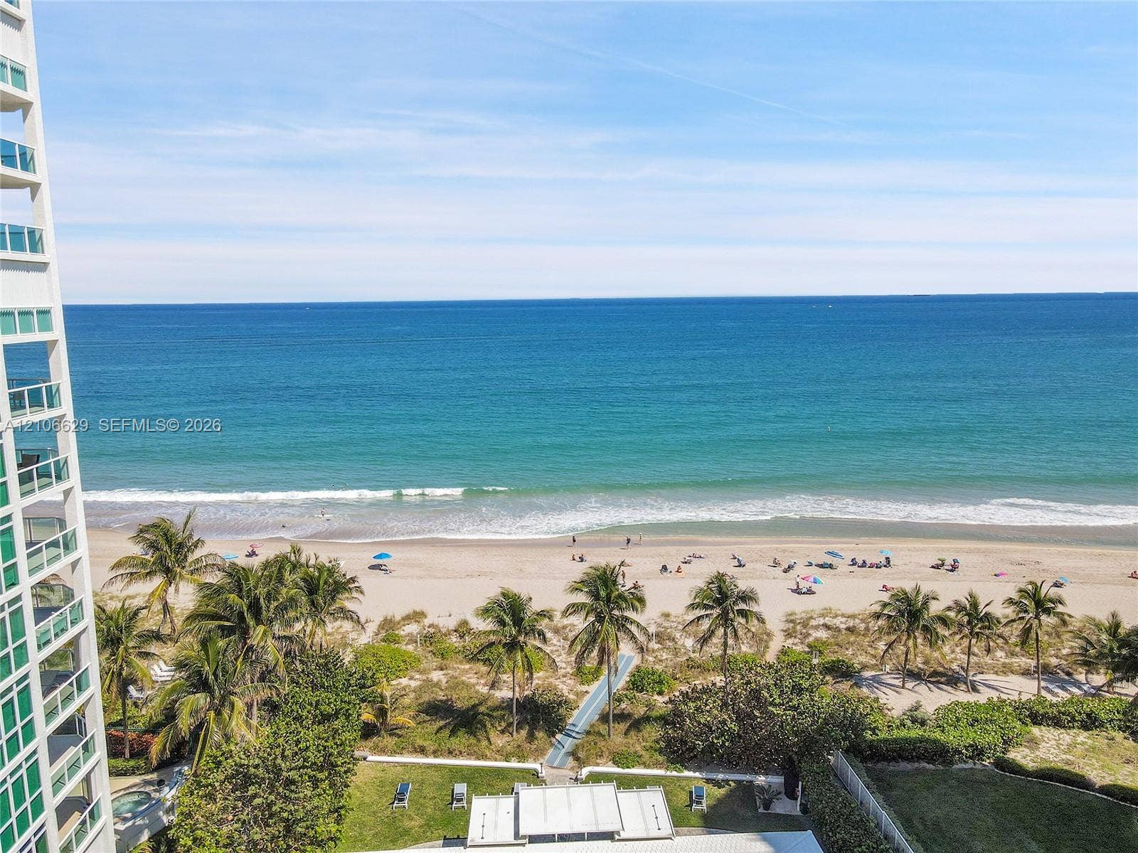1431 S Ocean Boulevard, Lauderdale By The Sea, FL 33062 Private beach front property