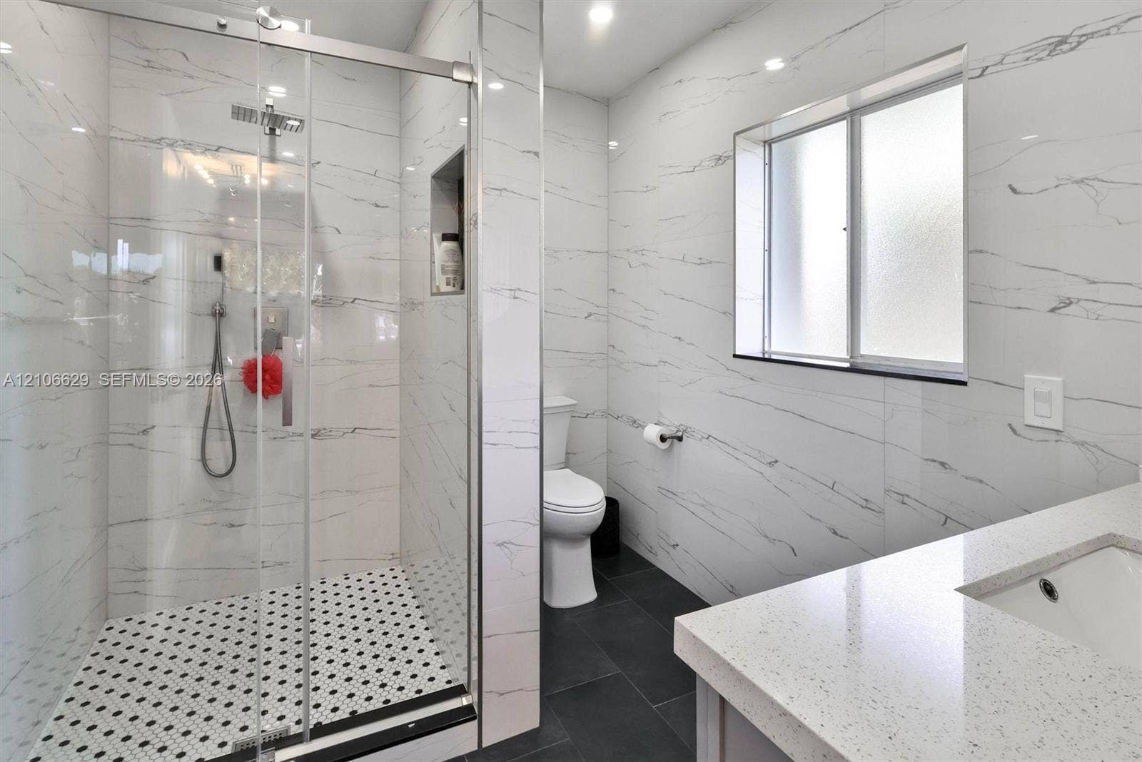 1431 S Ocean Boulevard, Lauderdale By The Sea, FL 33062 New bathroom!