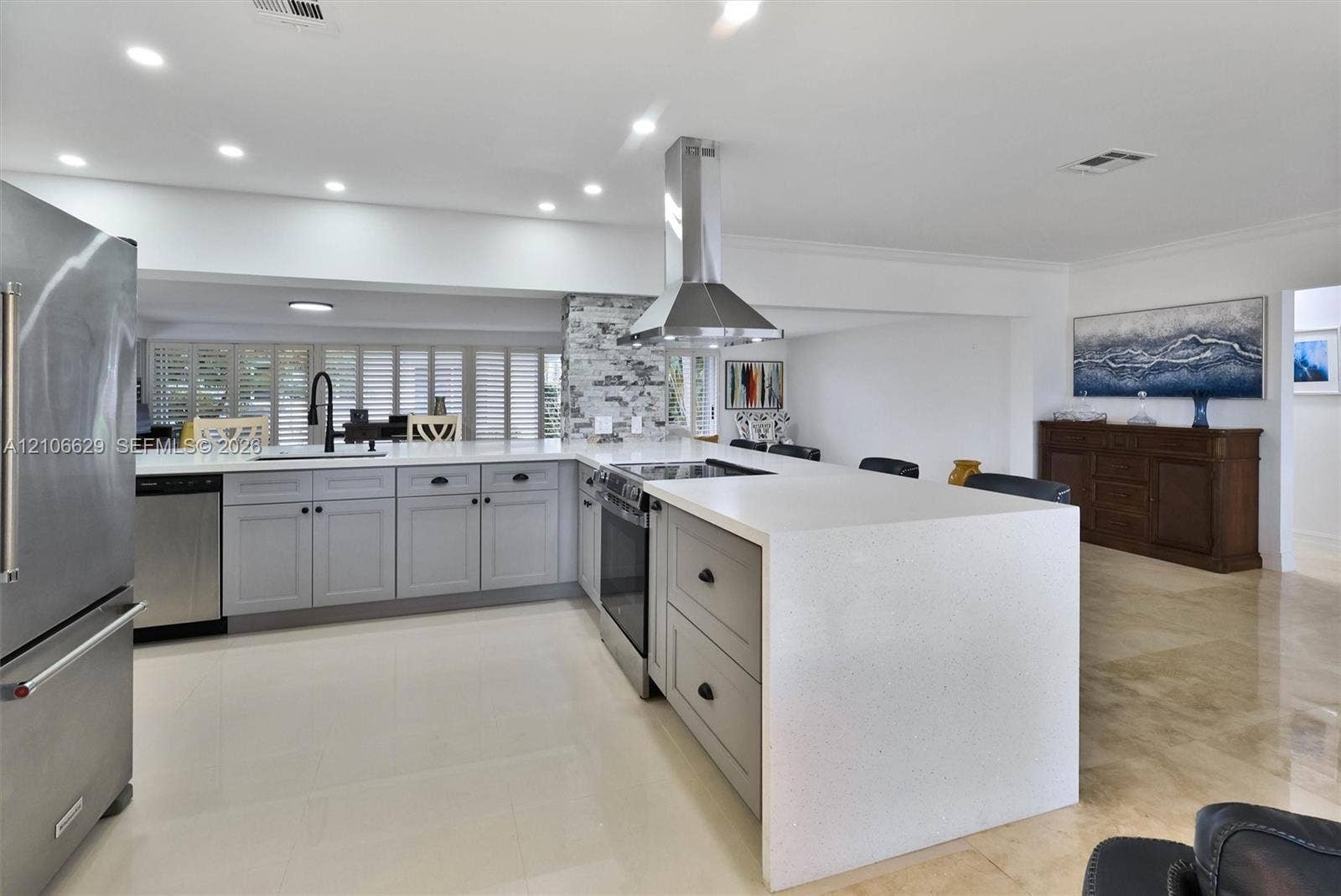 1431 S Ocean Boulevard, Lauderdale By The Sea, FL 33062 New Open kitchen
