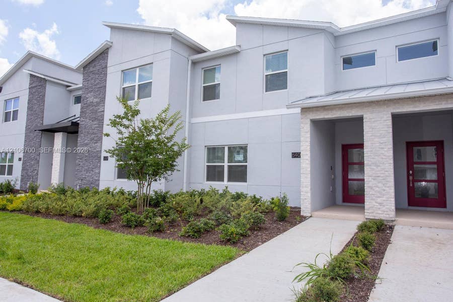 Property photo for 640 Pebble Beach Drive, Davenport, FL