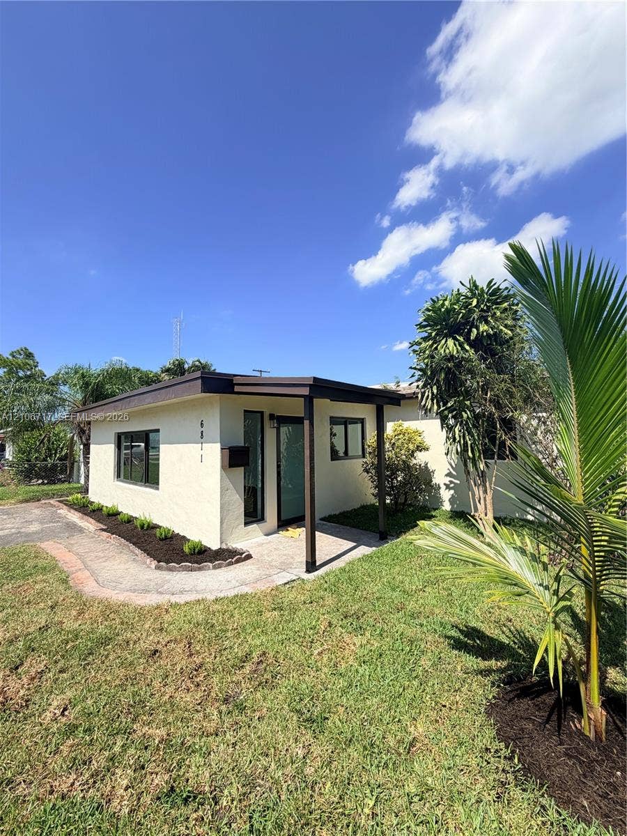 Property photo for 6811 Thomas Street, Hollywood, FL