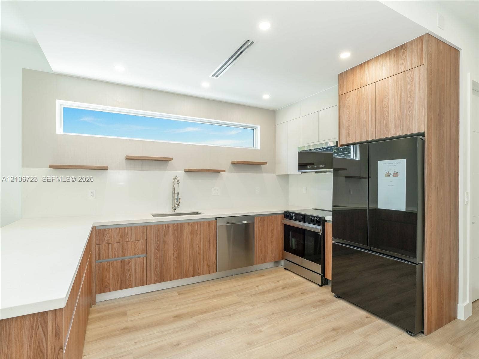 1421 SW 24th Court, Fort Lauderdale, FL 33315 Typical kitchen