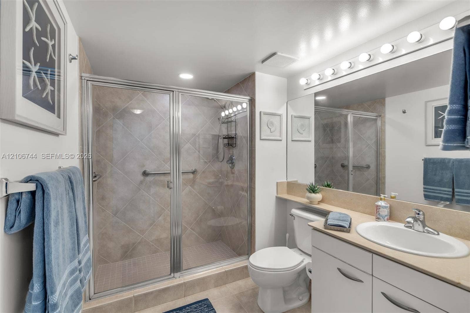 2080 E Ocean Drive, #1207, Hallandale Beach, Hallandale Beach, FL 33009 Photo 21