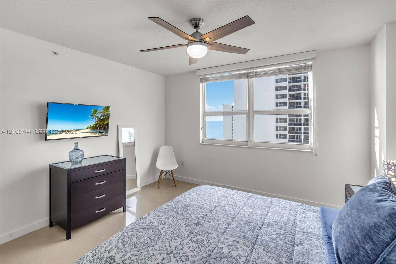 2080 E Ocean Drive, #1207, Hallandale Beach, Hallandale Beach, FL 33009 Photo 19