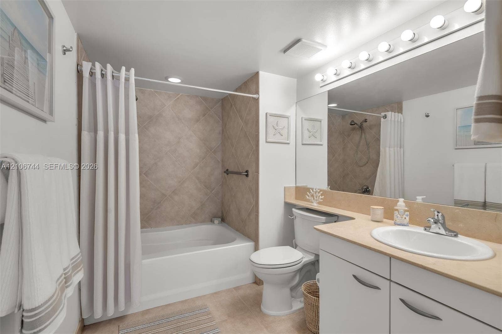 2080 E Ocean Drive, #1207, Hallandale Beach, Hallandale Beach, FL 33009 Photo 16