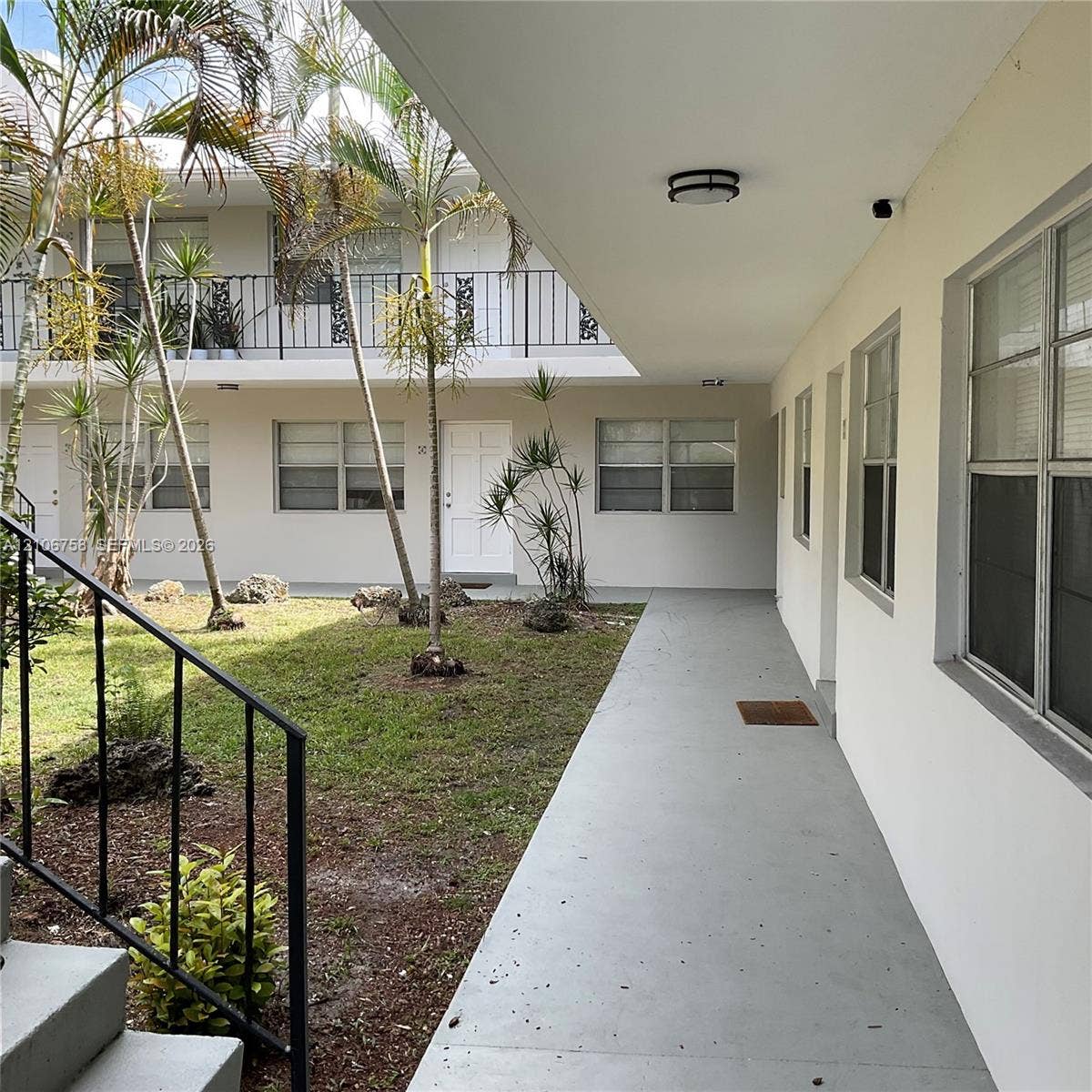 510 SE 9th Street, #7, Fort Lauderdale, Fort Lauderdale, FL 33316 Photo 2