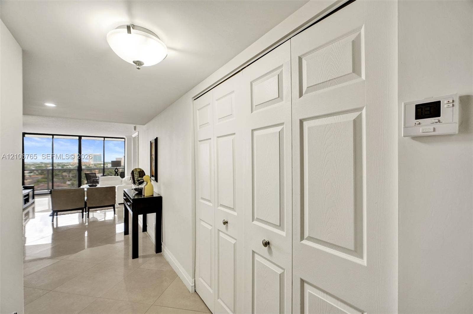 3598 Yacht Club Drive, #901, Aventura, FL 33180 Interior space.