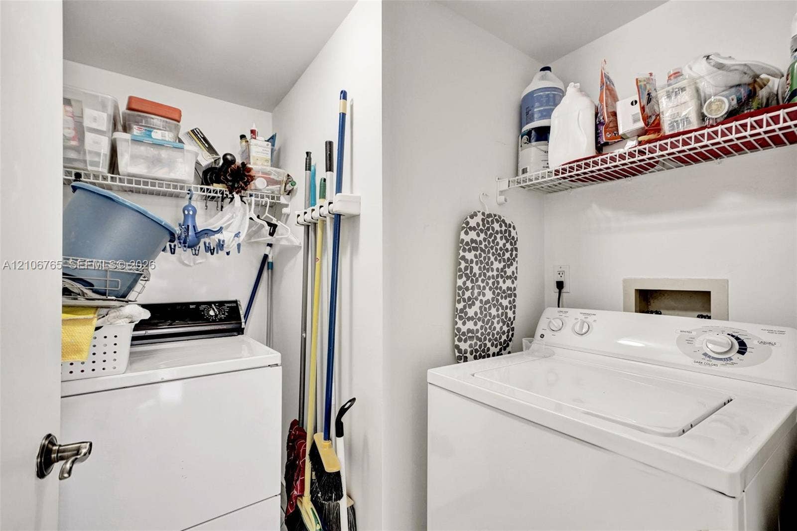 3598 Yacht Club Drive, #901, Aventura, FL 33180 Separate laundry area, full size washer and drier.