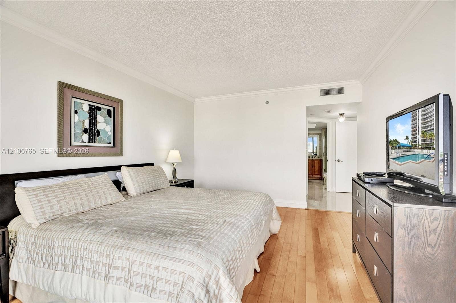 3598 Yacht Club Drive, #901, Aventura, FL 33180 Main bedroom.