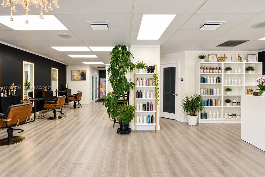 Property photo for 1684 SE 10th Avenue, Fort Lauderdale, FL