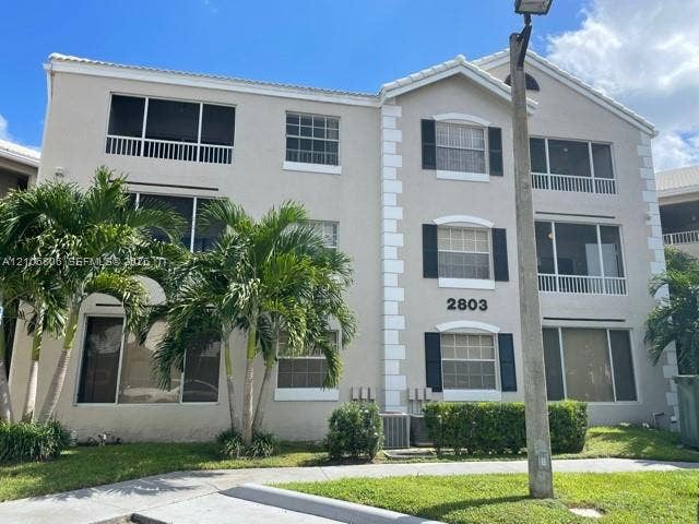 Property photo for 2803 N Oakland Forest Drive, #307, Oakland Park, FL