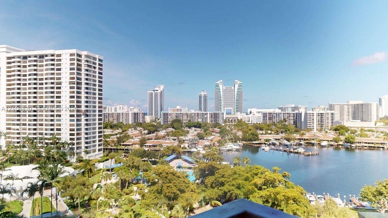 500 Three Islands Boulevard, #822, Hallandale Beach, Hallandale Beach, FL 33009 Photo 3
