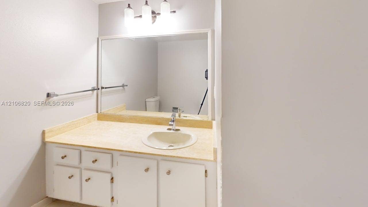500 Three Islands Boulevard, #822, Hallandale Beach, Hallandale Beach, FL 33009 Photo 19