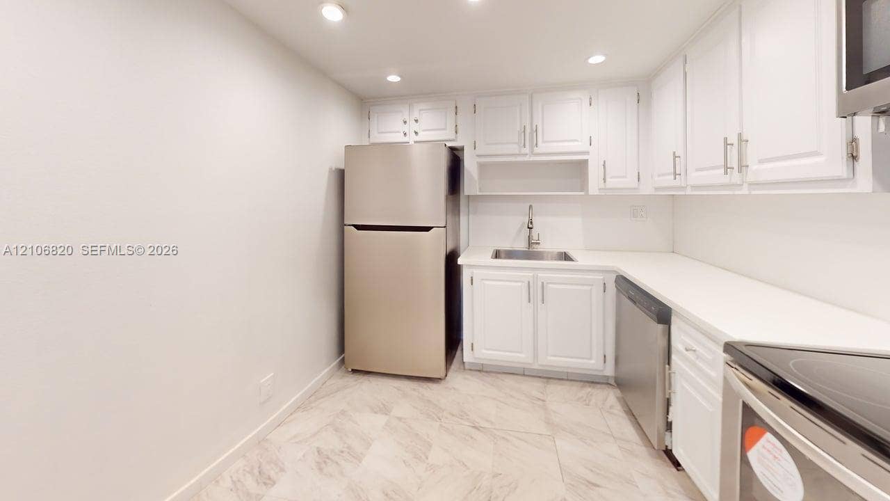 500 Three Islands Boulevard, #822, Hallandale Beach, Hallandale Beach, FL 33009 Photo 13